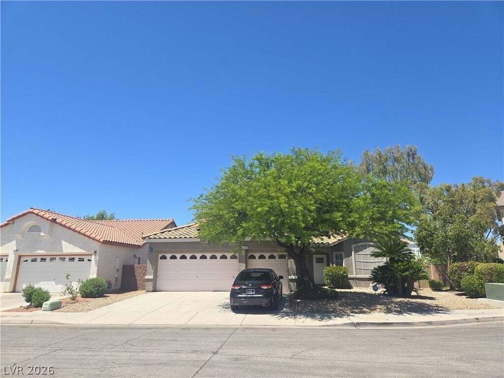 House in Henderson, Nevada, United States 1 - 18756919