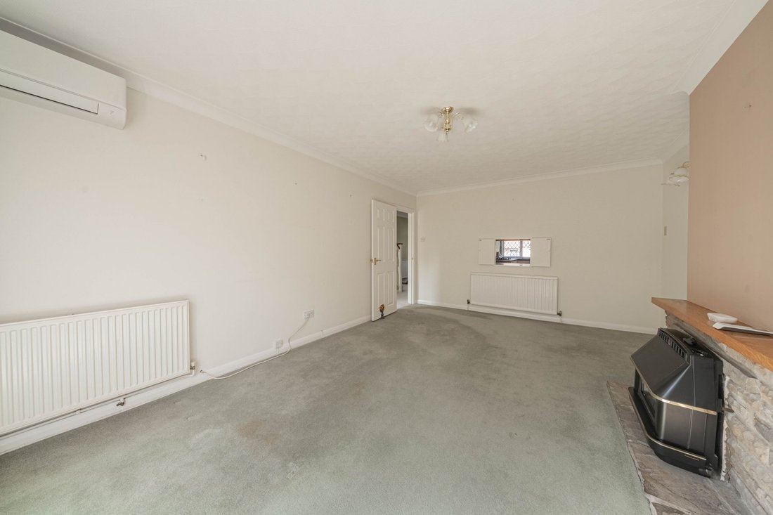 Haus in Haywards Heath, England 4 - 18749794