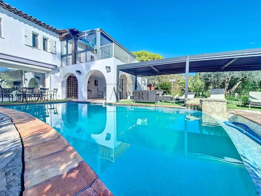 Villa en Cannes, Provenza-Alpes-Costa Azul, Francia 4 - 15653812