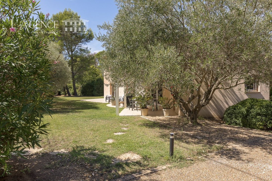 Villa en Le Tholonet, Provenza-Alpes-Costa Azul, Francia 3 - 18758032