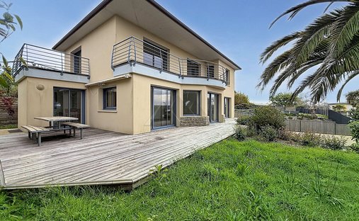 Casa en Bourg Sud, Guipavas, Francia 1