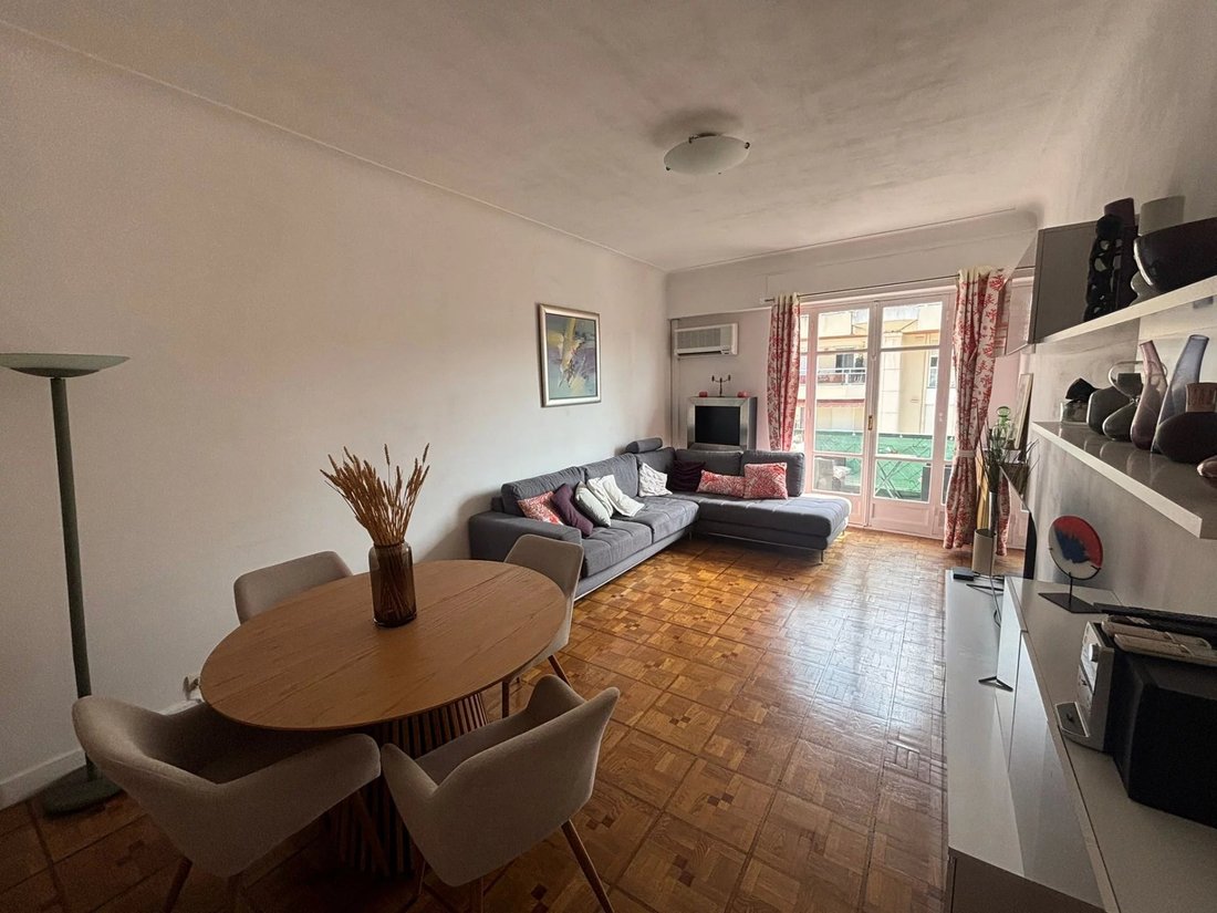 Appartement à Nice, Provence-Alpes-Côte d'Azur, France 3 - 18749484