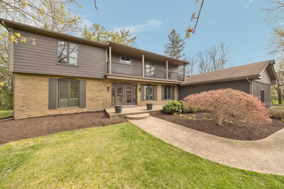 Casa en Farmington Hills, Míchigan, Estados Unidos 3 - 18757806
