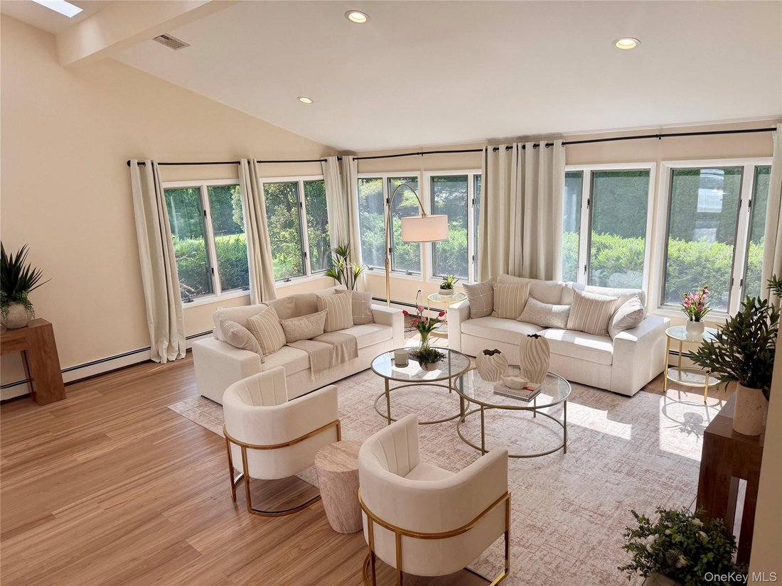 House in Manhasset, New York, United States 1 - 18443045