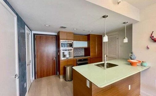 Condo in Miami Beach, Florida, United States 1