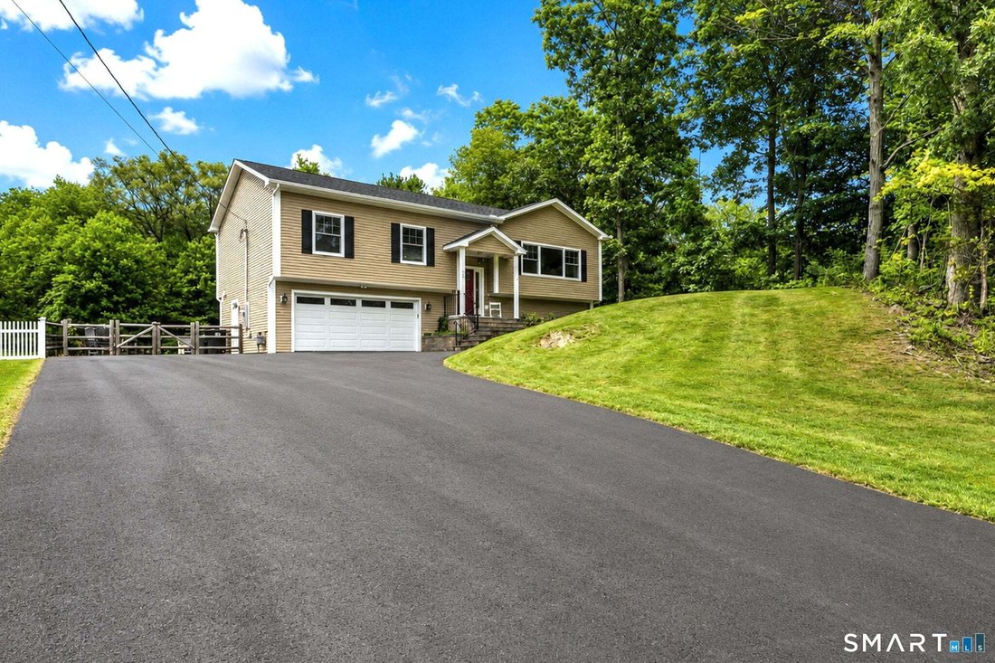 Casa a Milford, Connecticut, Stati Uniti 2 - 18760891