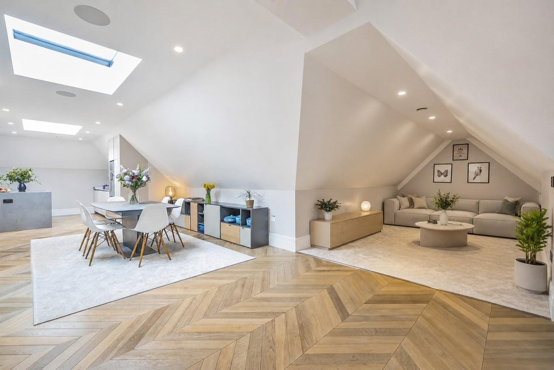 Apartment in Hamstead, Shalfleet, England 5 - 18761174