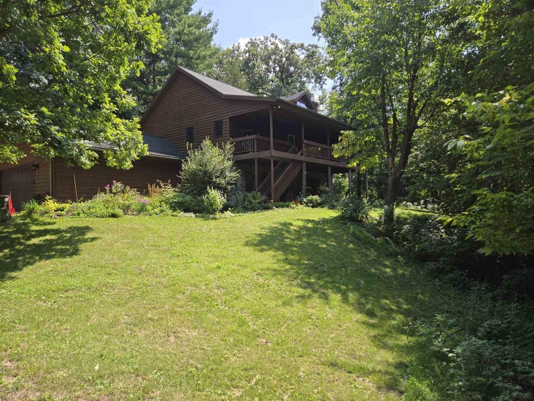 House in Lake Wisconsin, Wisconsin, United States 1 - 18754237
