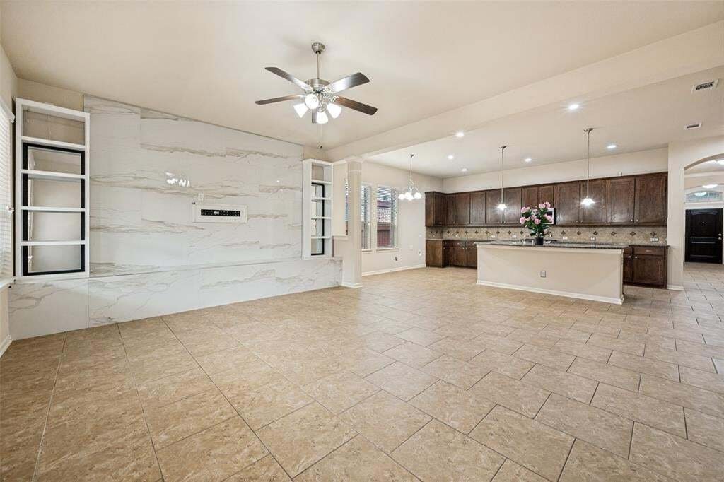 Casa a Fort Worth, Texas, Stati Uniti 4 - 18718480