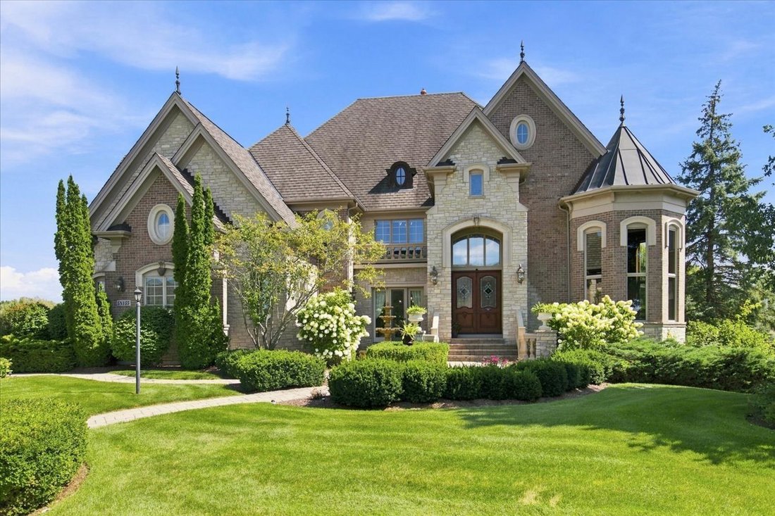 Maison à Campton Hills, Illinois, États-Unis 1 - 18755579