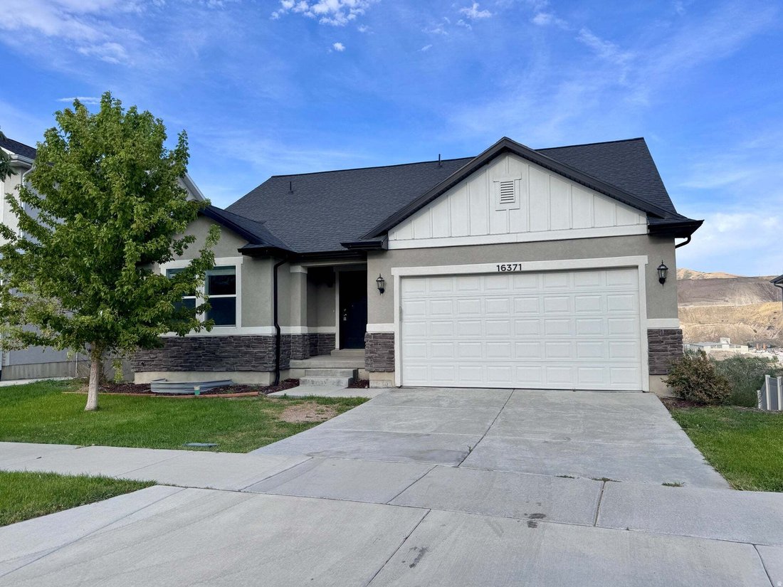 Casa a Riverton, Utah, Stati Uniti 1 - 18754468