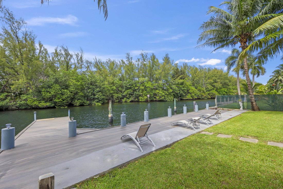 House in Fort Lauderdale, Florida, United States 3 - 18749039
