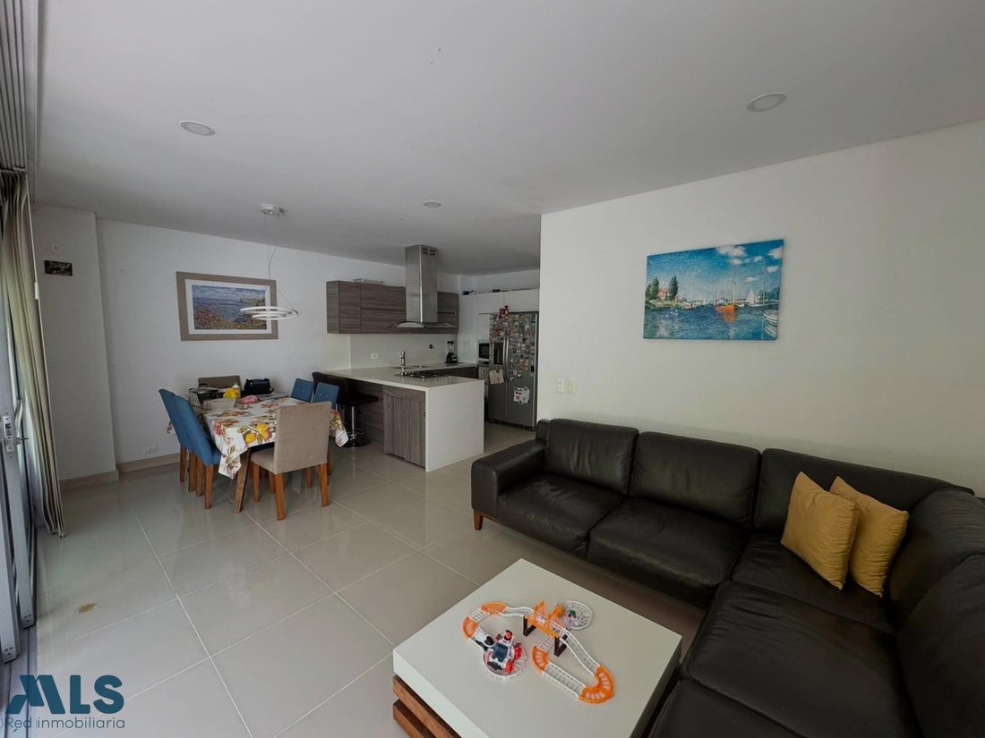 House in Envigado, Antioquia, Colombia 3 - 18754691