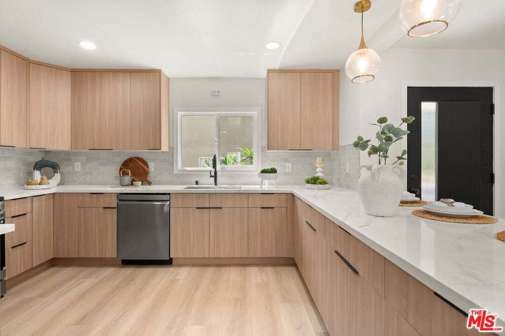 Casa en Los Ángeles, California, Estados Unidos 2 - 18750811