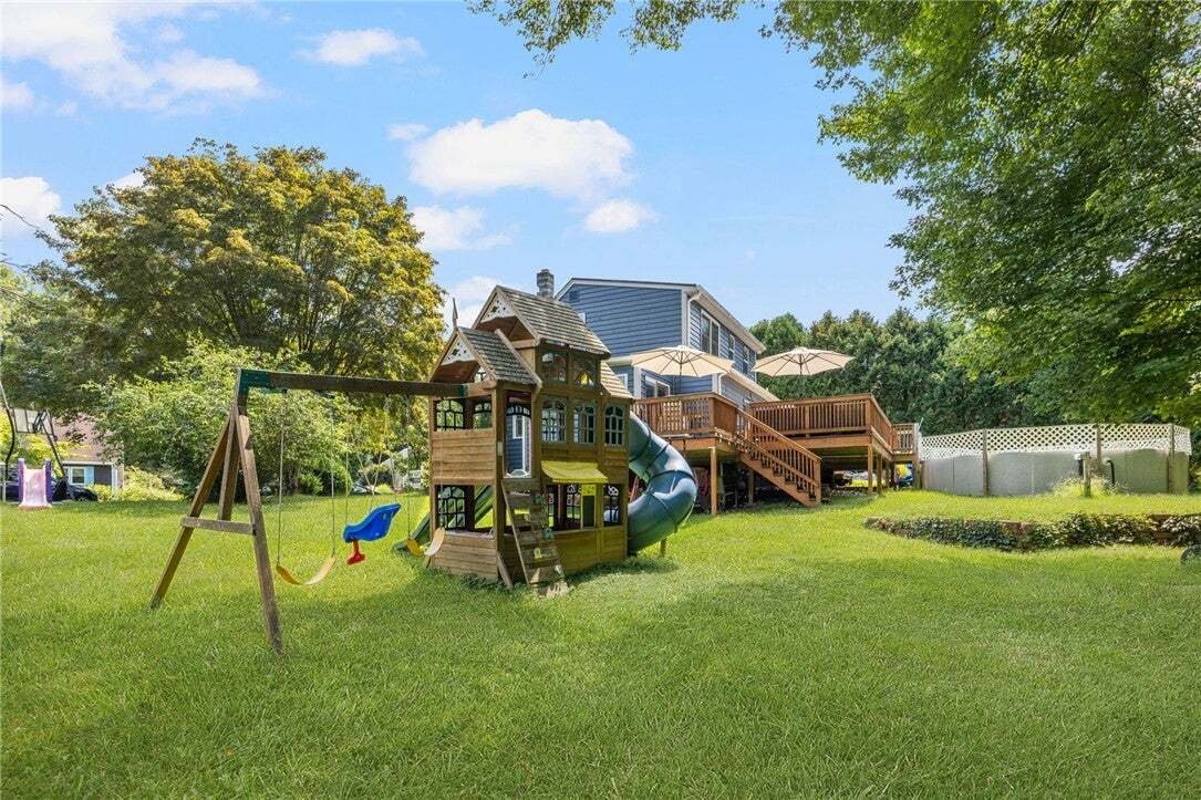 House in Coventry, Rhode Island, United States 4 - 18760881