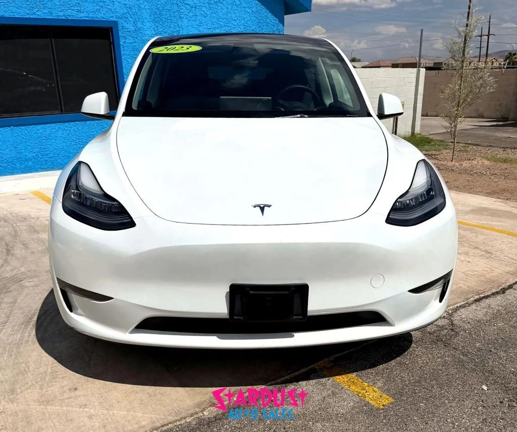 Suv in Las Vegas, NV, United States 2 - 18755432
