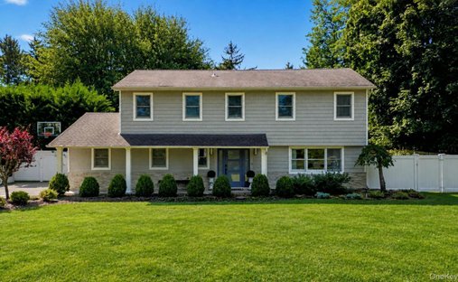 Haus in East Northport, New York, Vereinigte Staaten 1
