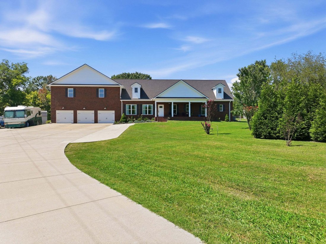 House in La Vergne, Tennessee, United States 2 - 18748581