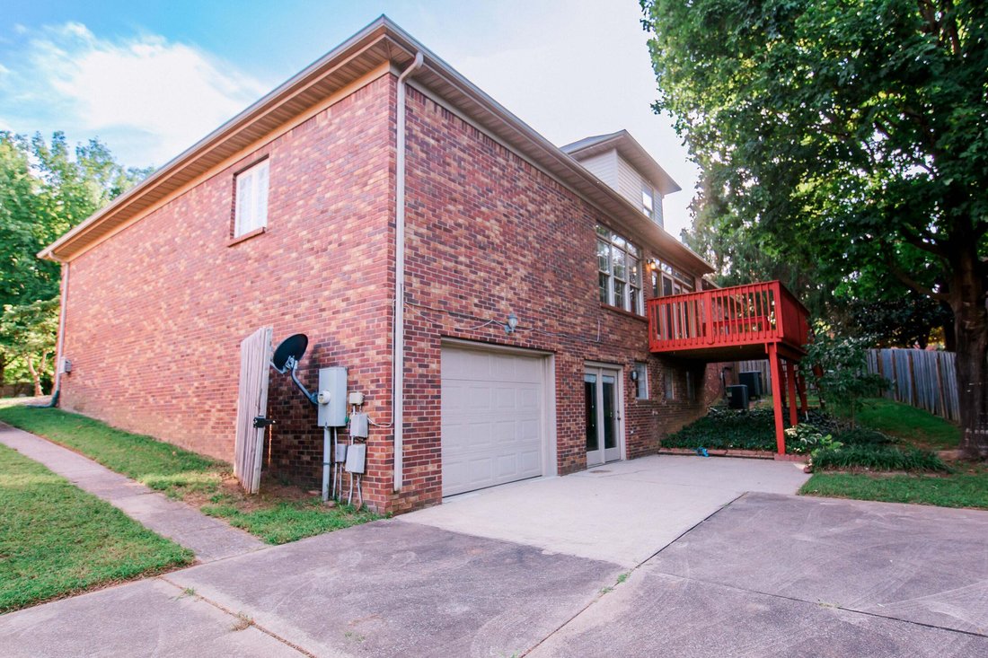 House in Lexington, Kentucky, United States 4 - 18750643