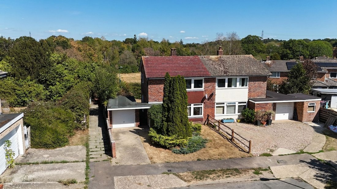 Haus in Okehurst, Billingshurst, England 1 - 18749660