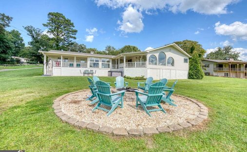 House in Hiawassee, Georgia, United States 1