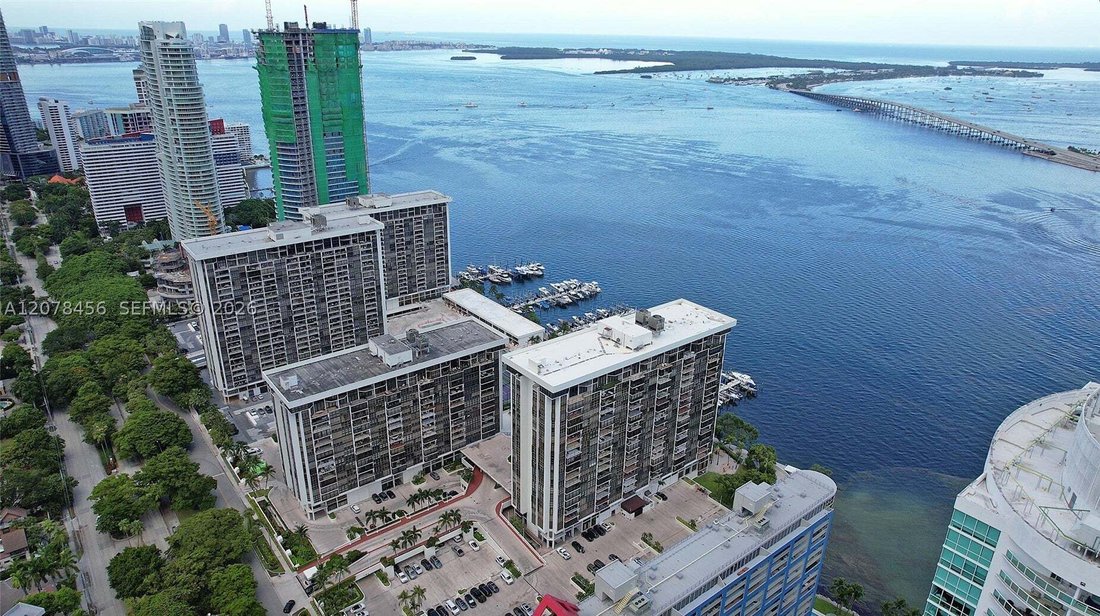 Condominio en Miami, Florida, Estados Unidos 3 - 18751433
