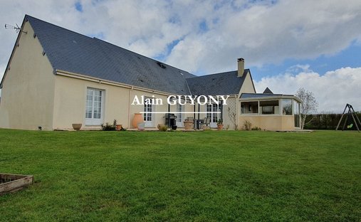 Casa en Saint-Gatien-des-Bois, Normandía, Francia 1