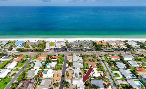 House in Belleair Beach, Florida, United States 1