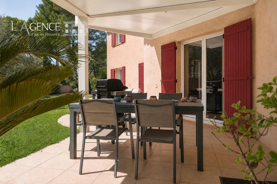 Villa en Le Tholonet, Provenza-Alpes-Costa Azul, Francia 2 - 18758032