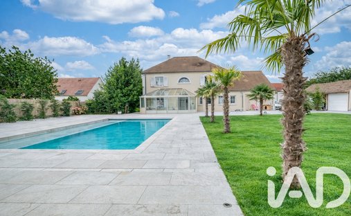 Maison à Villaines-sous-Bois, Île-de-France, France 1