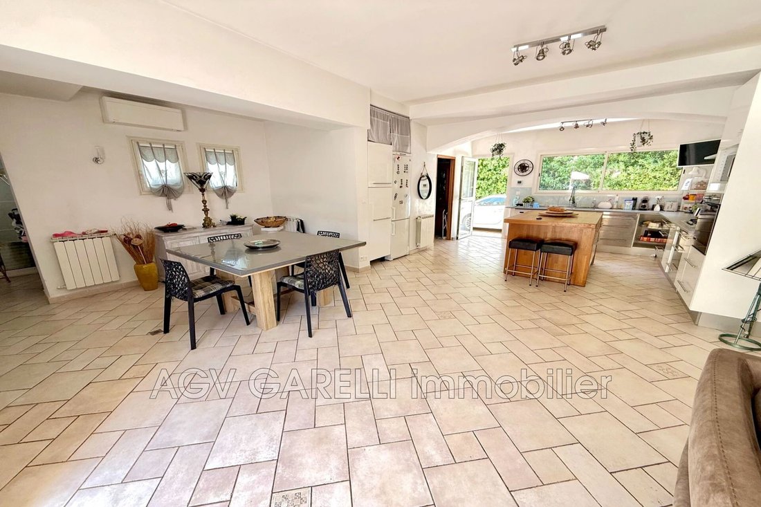Villa à Toulon, Provence-Alpes-Côte d'Azur, France 3 - 18754684