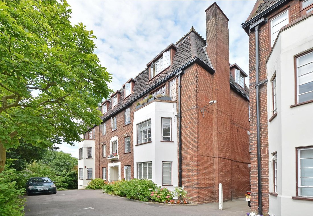 Apartment in Hamstead, Shalfleet, England 1 - 18761156