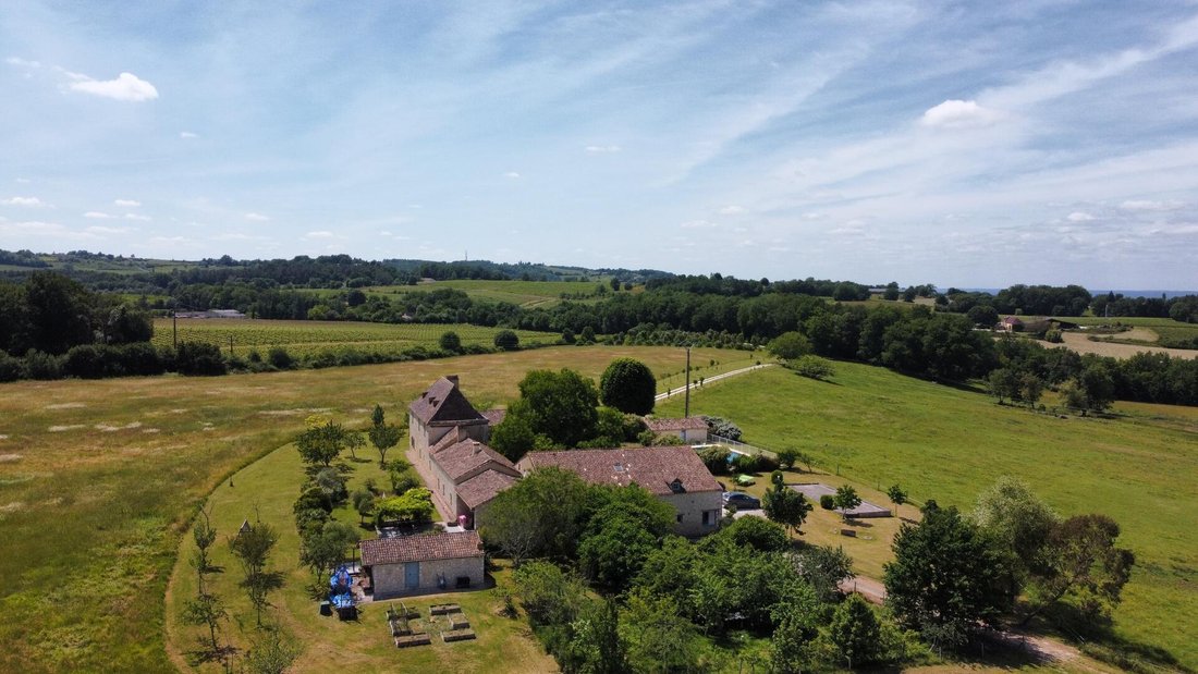 Estate in Vieux Bergerac, Bergerac, France 3 - 18752644
