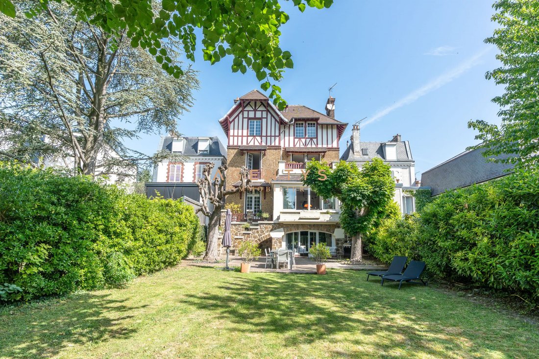 Casa a Nogent-sur-Marne, Isola di Francia, Francia 1 - 18757997