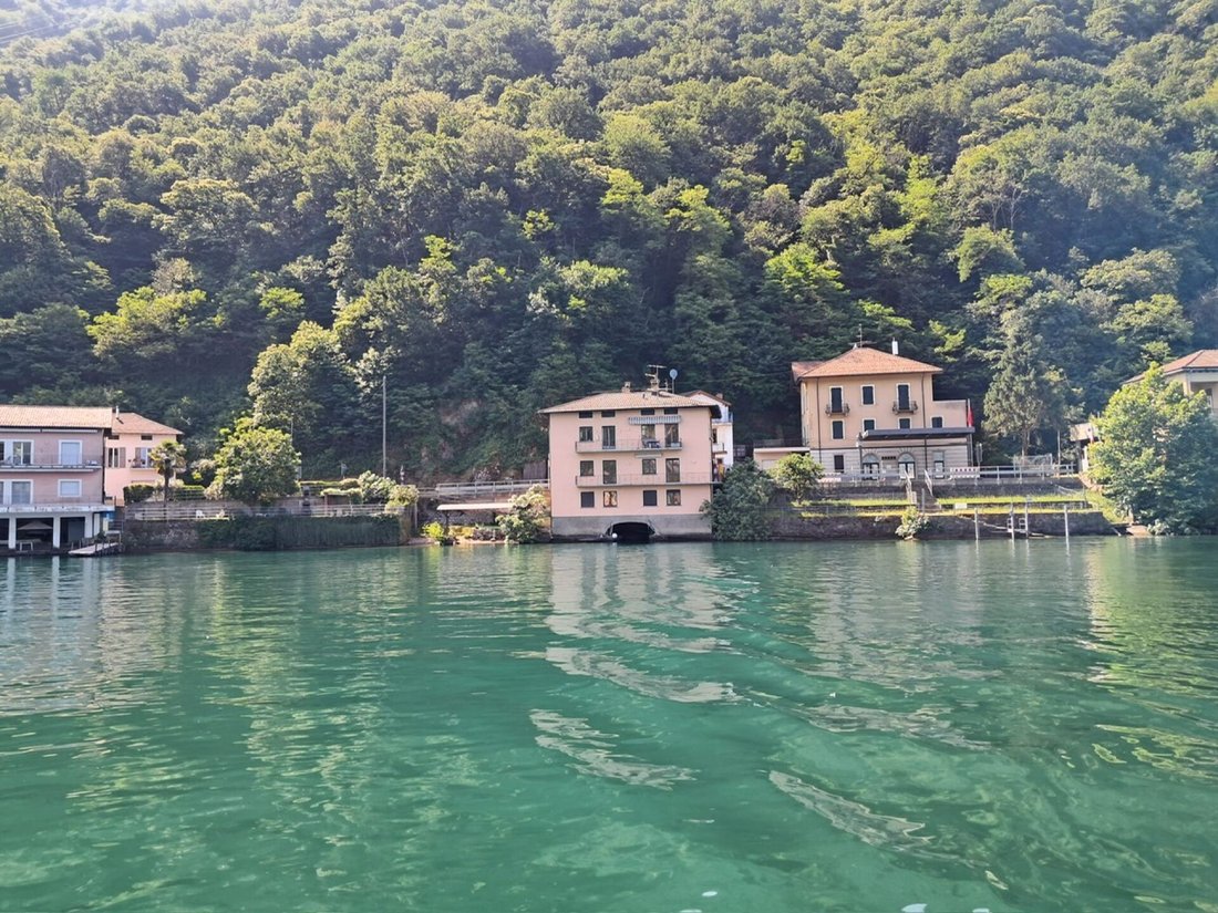 Villa à Brusino Arsizio, Tessin, Suisse 2 - 18759957