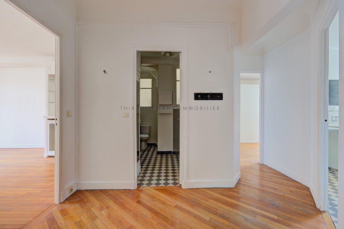 Apartment in Palais Royal, Paris 1er Arrondissement, Paris 5 - 18756404