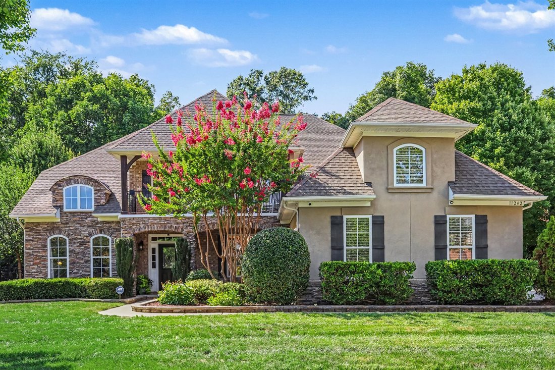 Haus in Charlotte, North Carolina, Vereinigte Staaten 2 - 18753725