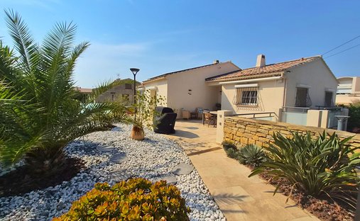 Villa en Six-Fours-les-Plages, Provenza-Alpes-Costa Azul, Francia 1