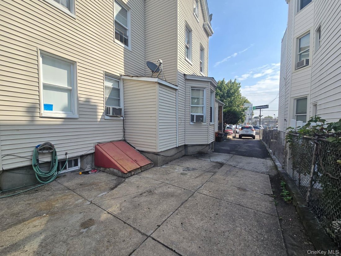 House in New York, New York, United States 3 - 18751025