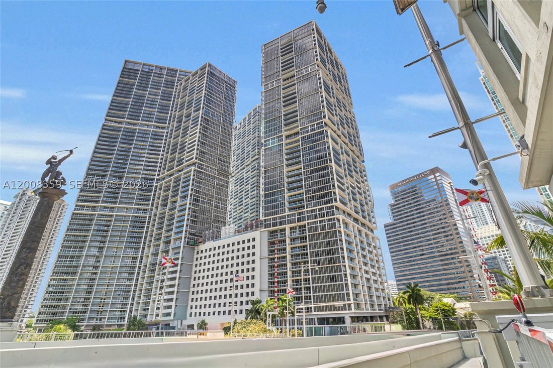 Condo in Miami, Florida, United States 3 - 17777649