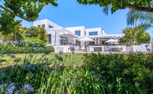 Villa in Sotogrande, San Roque, Andalusia 1