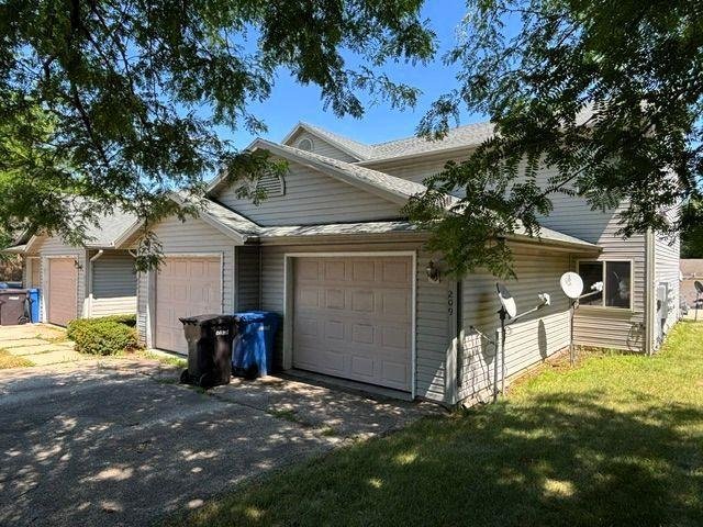 Autres à Fall River, Wisconsin, États-Unis 4 - 18760938