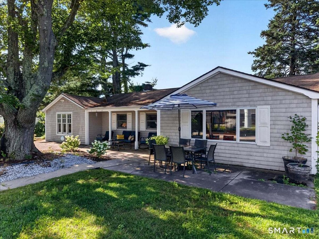 House in Groton, Connecticut, United States 3 - 18760894