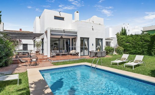 Chalet à Puerto Banús, Marbella, Espagne 1