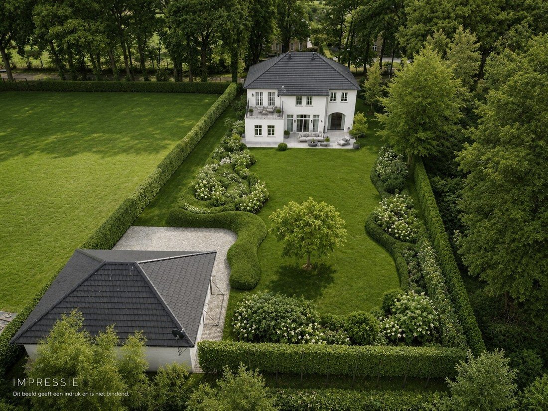 Villa a Genk, Fiandre, Belgio 2 - 18755248