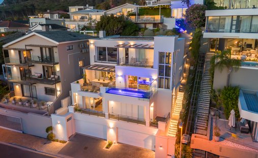 House in Camps Bay, Cape Town, South Africa 1