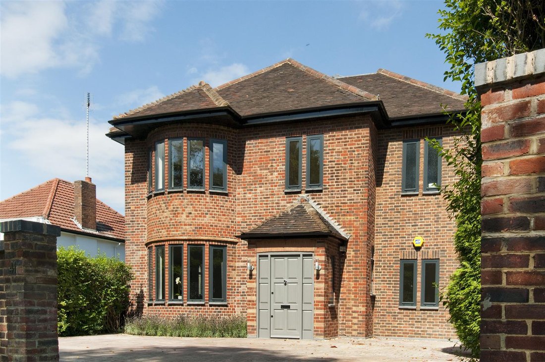 House in Childs Hill, Barnet, England 1 - 18760981