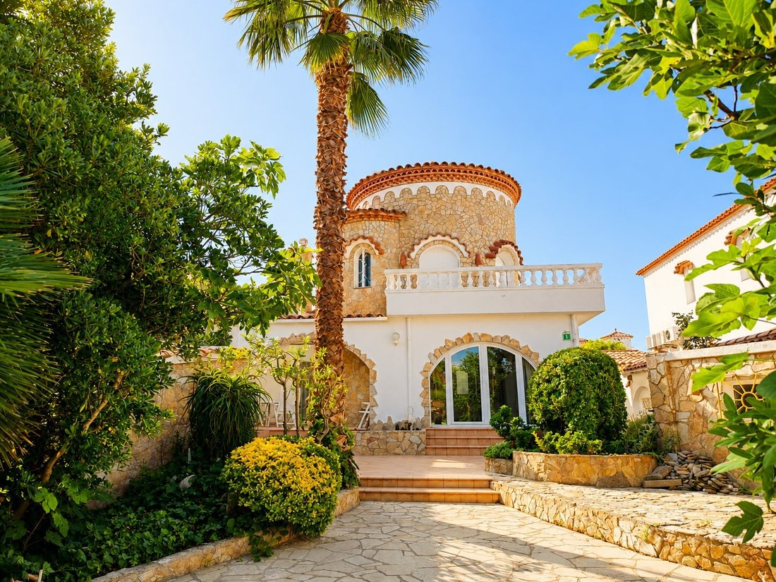 Villa à Empuriabrava, Catalogne, Espagne 1 - 18749665