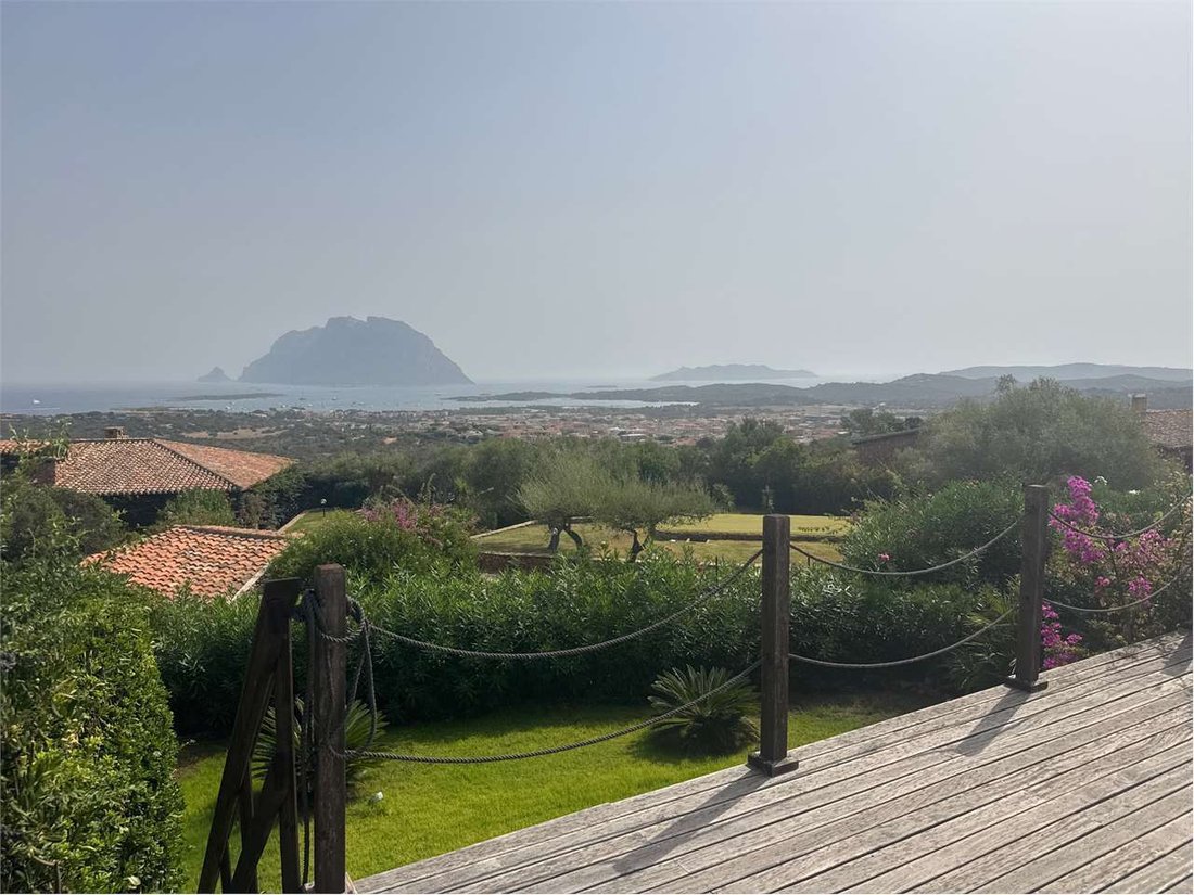Villa en Loiri Porto San Paolo, Cerdeña, Italia 2 - 18751082