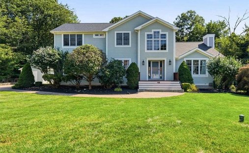 House in Swansea, Massachusetts, United States 1